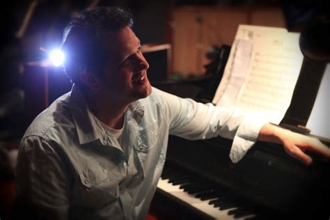 Michael Giacchino .